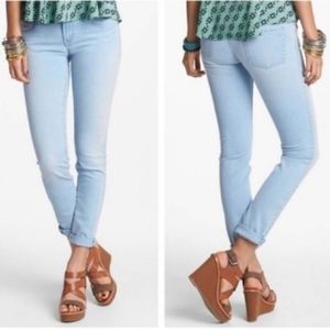 Articles of Society Light Wash Skinny Jeans